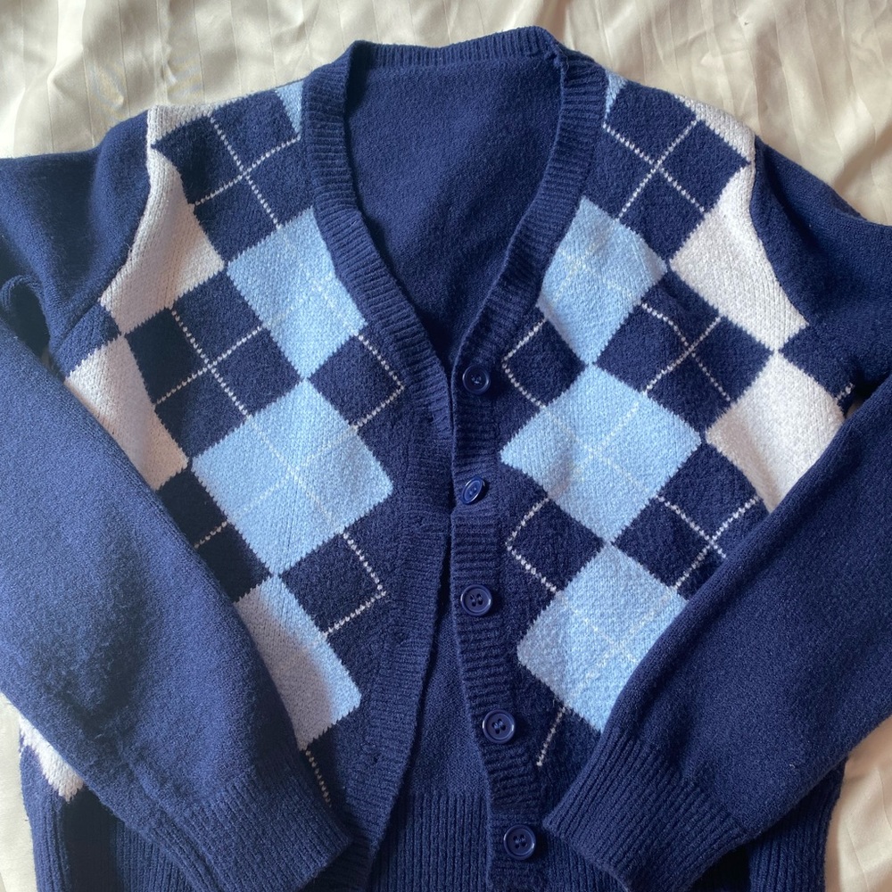 brandy melville argyle cardigan sweater!
